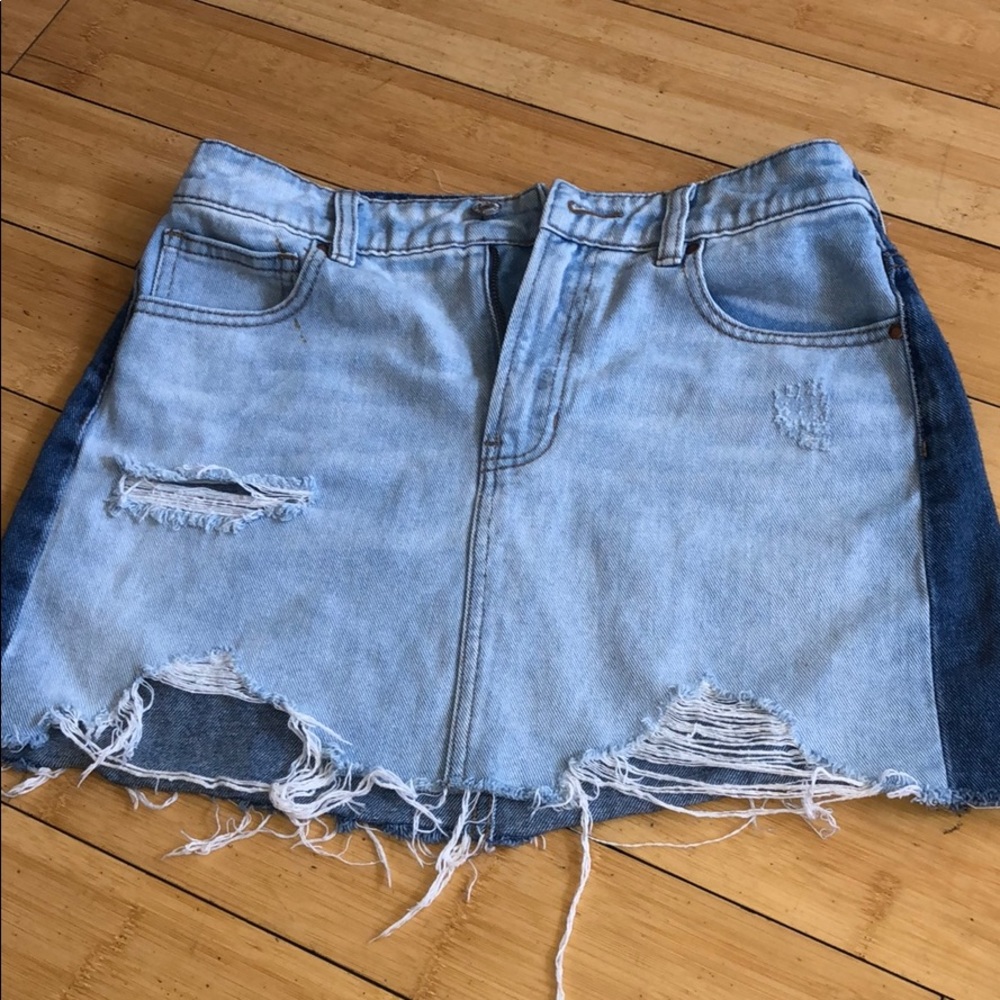 Two toned denim skirt